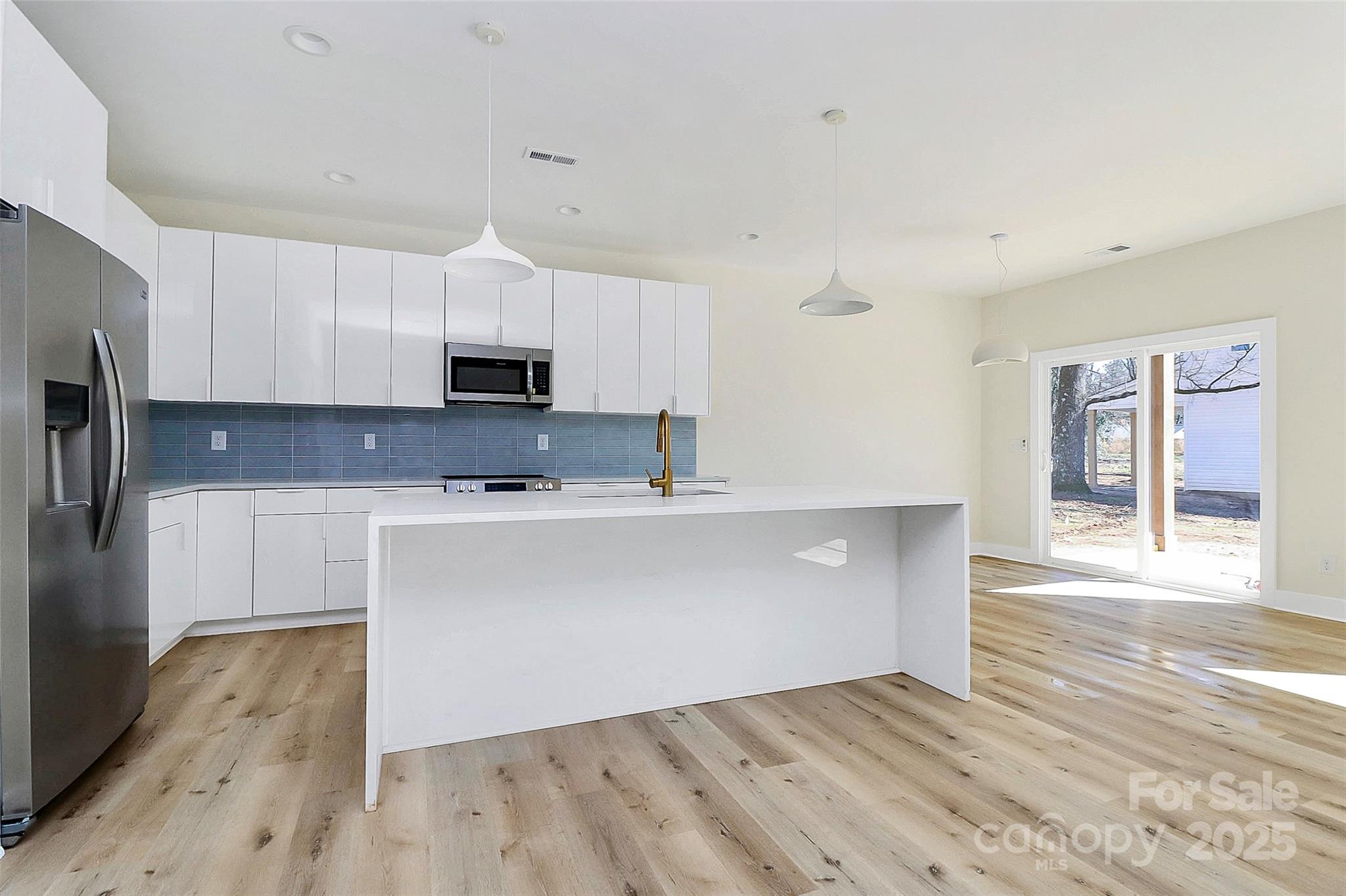 Royal Oaks - Residential