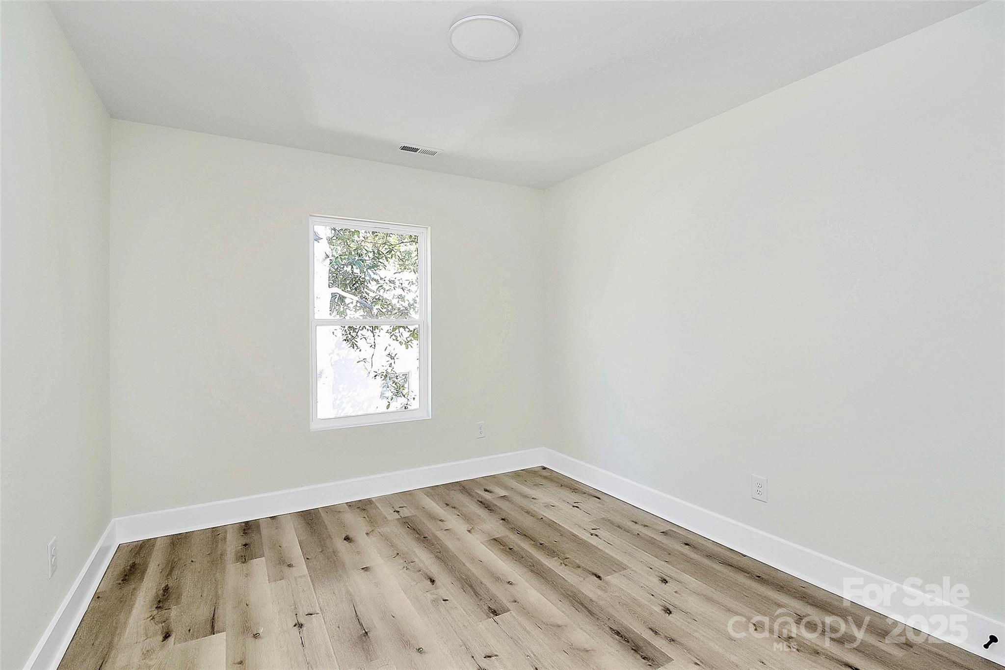 Royal Oaks - Residential