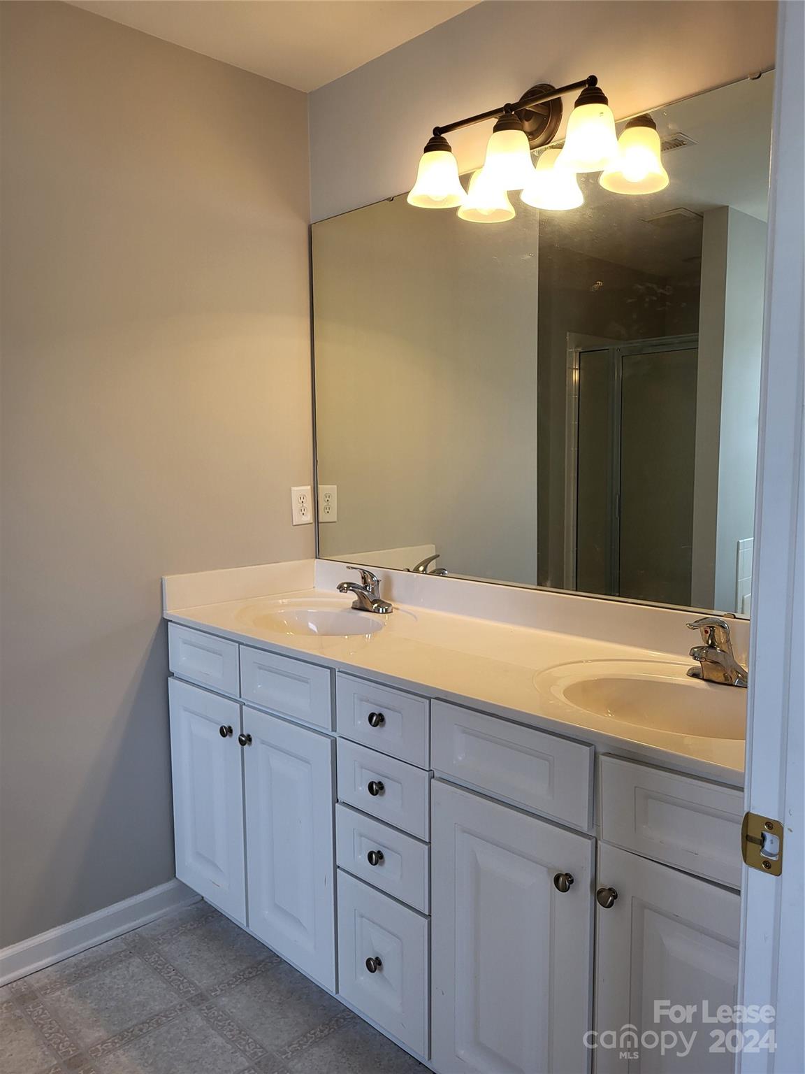 Lake Norman Cove at Jetton - Residential Lease