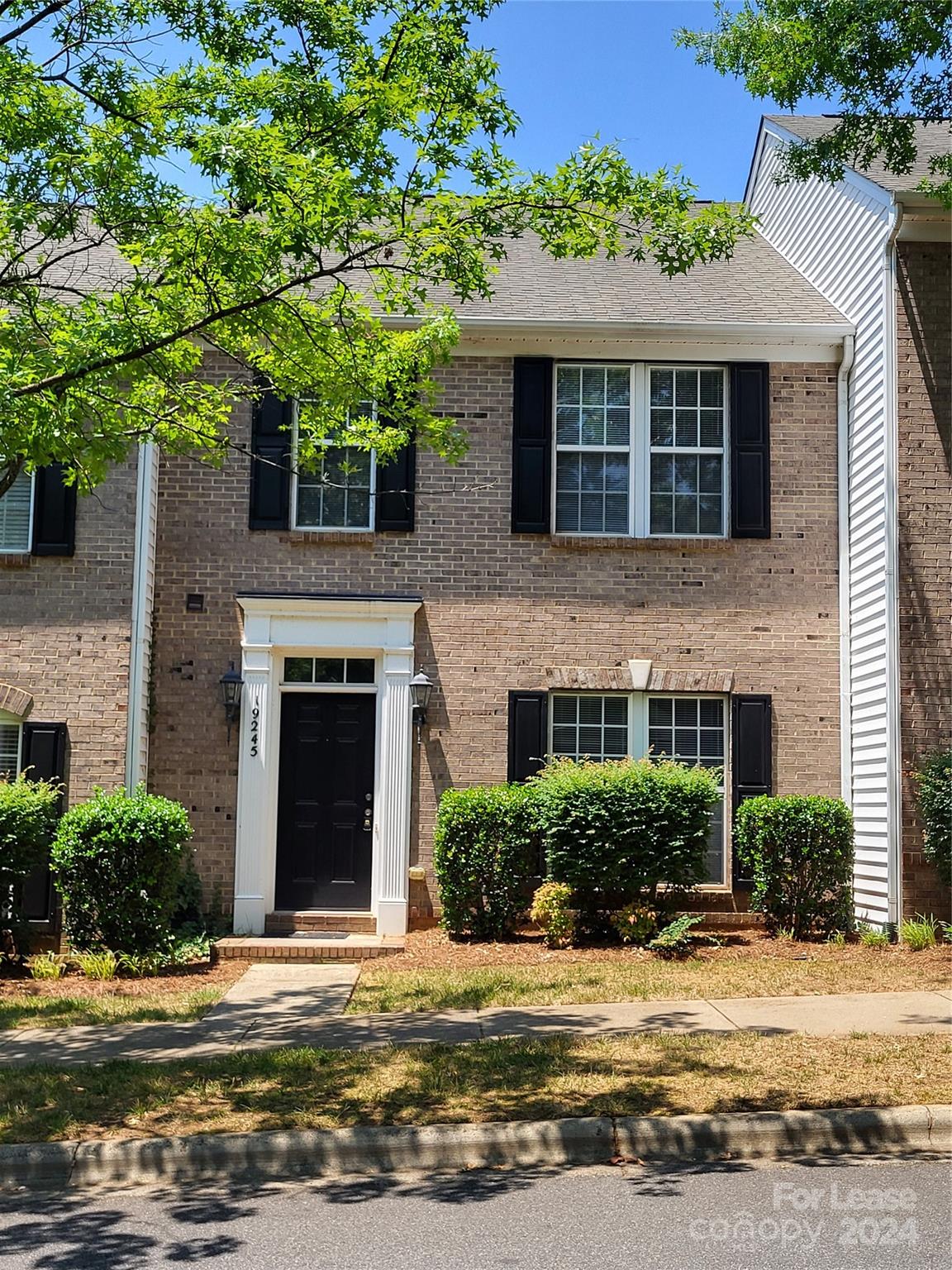 Lake Norman Cove at Jetton - Residential Lease