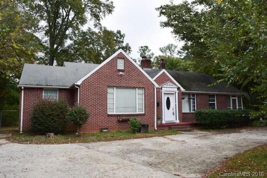 AS IS SALE  This ranch home is located in the heart of Rock Hill, minutes from Downtown and the University.  Home features nice hardwoods throughout all areas and tile flooring in kitchen as well as bathrooms.  Woodburning fireplaces in great room, living, and master bedroom. Very large bedrooms rooms for added storage space!  Super private back yard, fully fenced with huge lot. Makes for a lovely first time home or investment opportunity! Pool will remain.