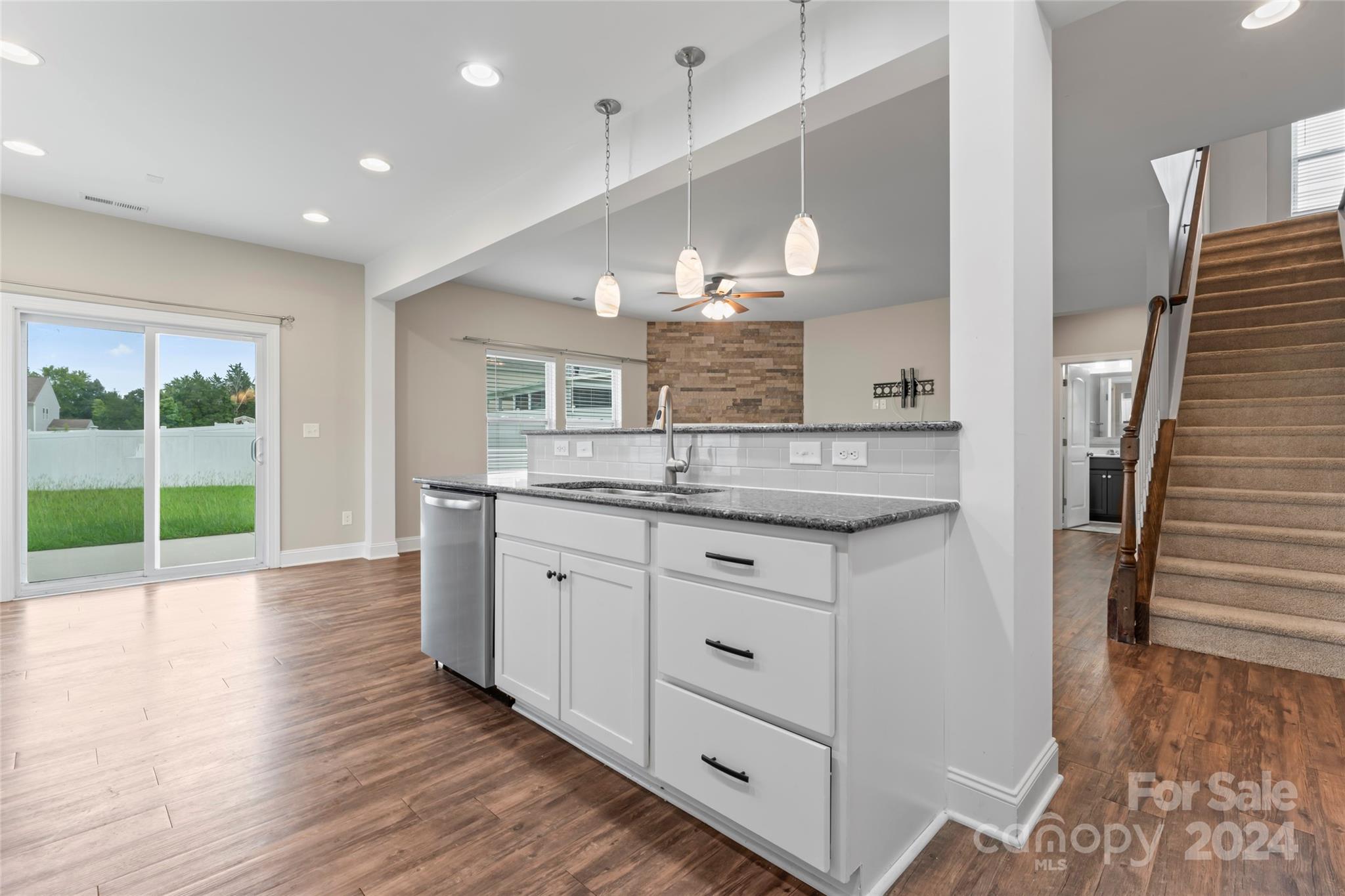 Founders Reserve - Residential