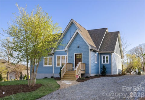 Photo of 3 Mountain View Avenue, Black Mountain, NC 28711 (MLS # 4437771)