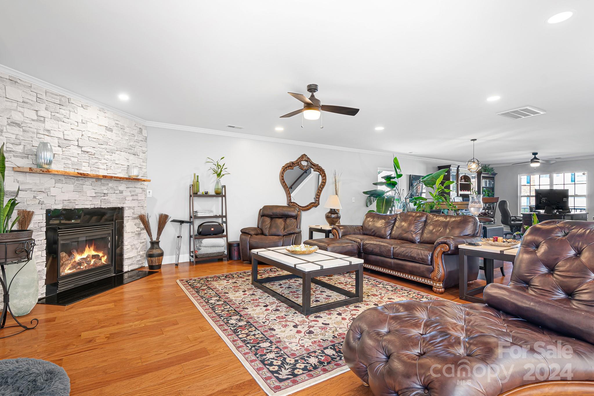 McIntyre - Residential