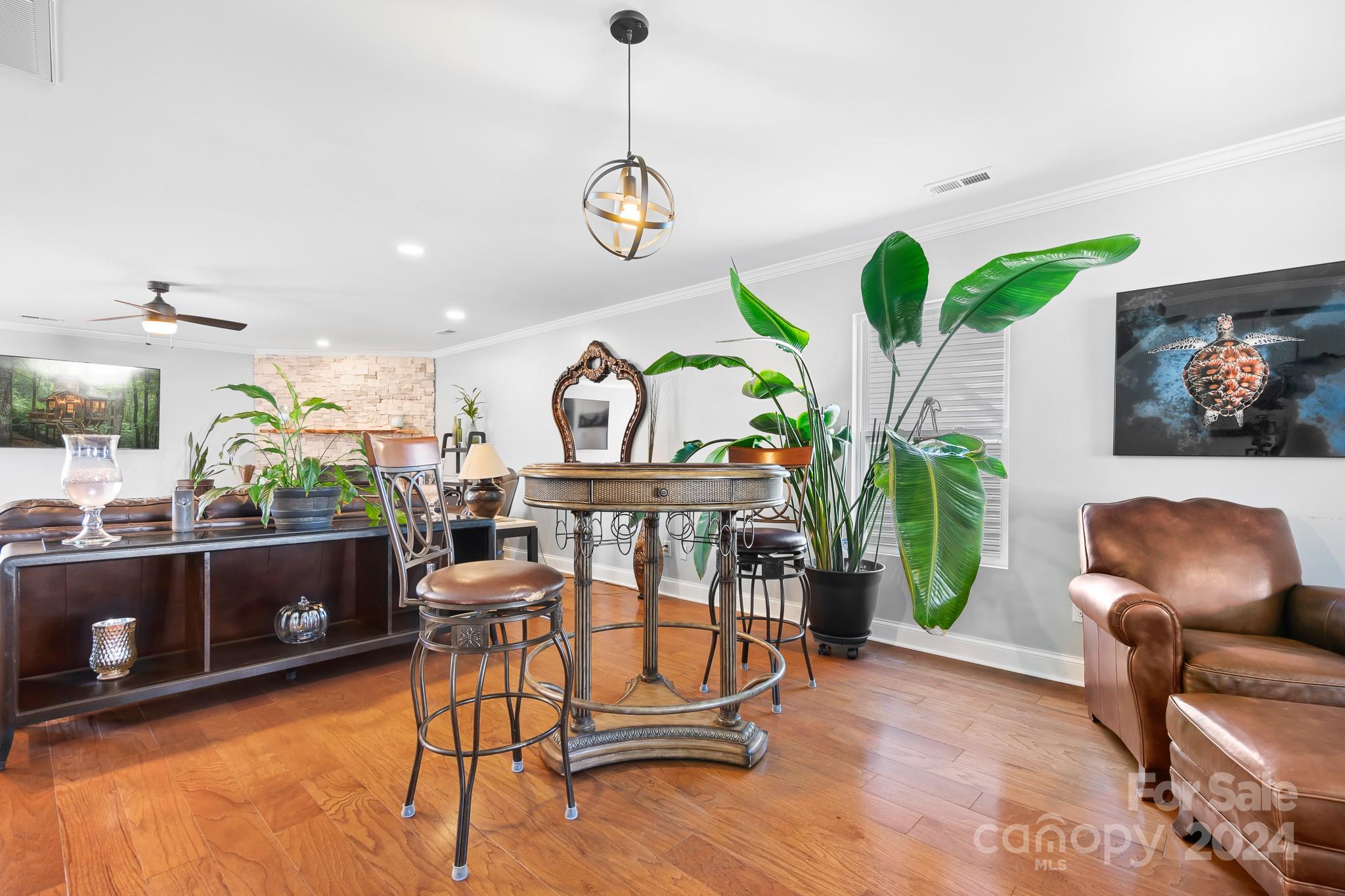 McIntyre - Residential