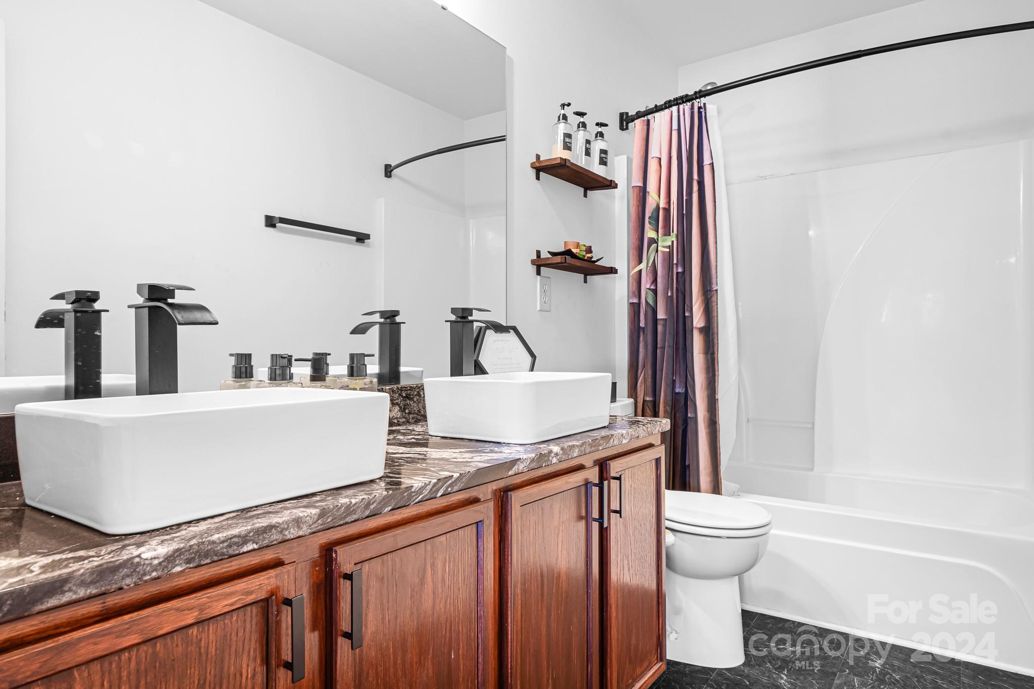 McIntyre - Residential