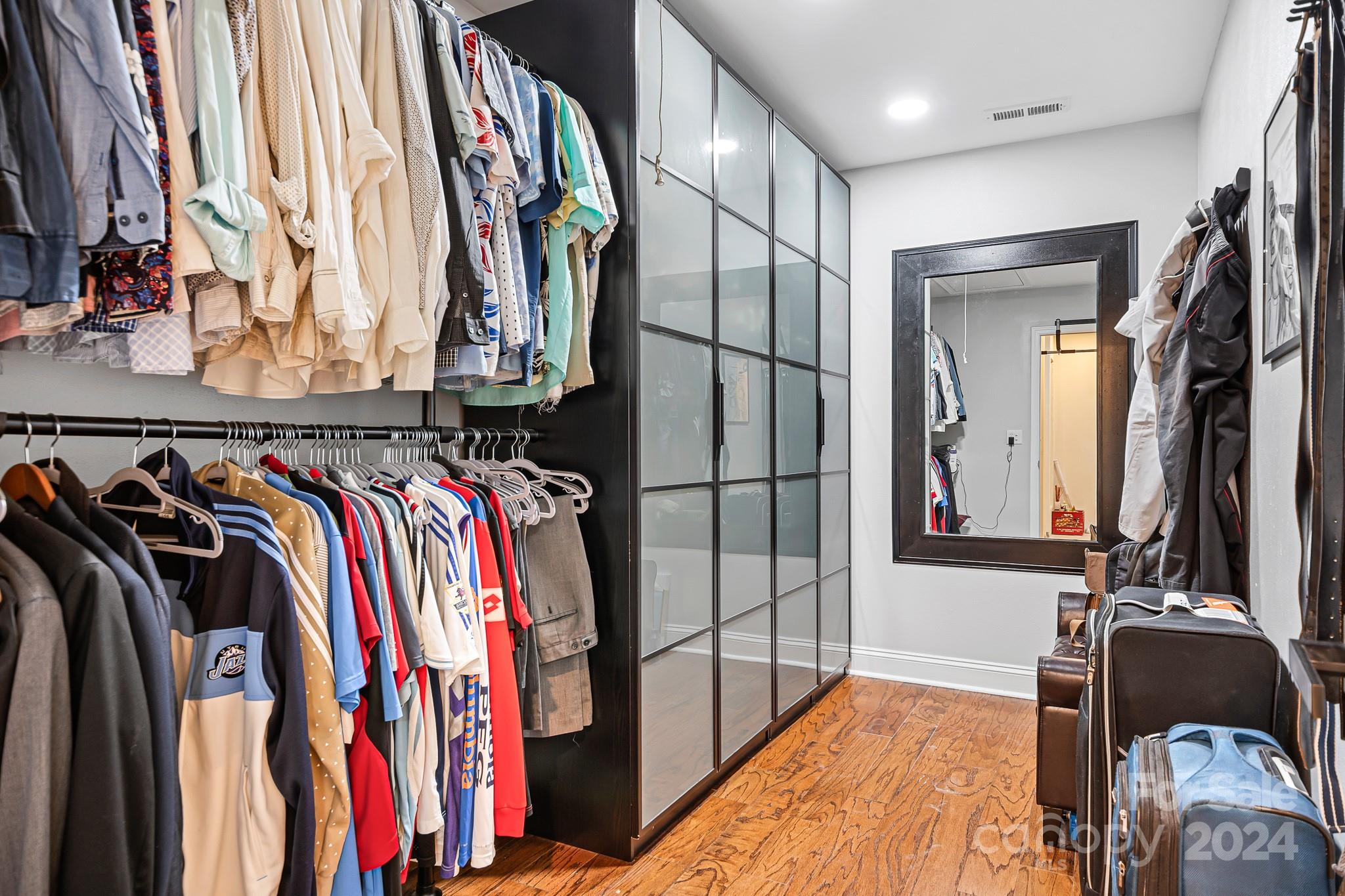 McIntyre - Residential