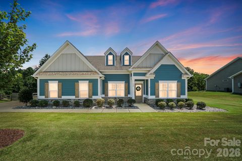 Photo of 130 Sierra Chase Drive, Statesville, NC 28677 (MLS # 4370778)