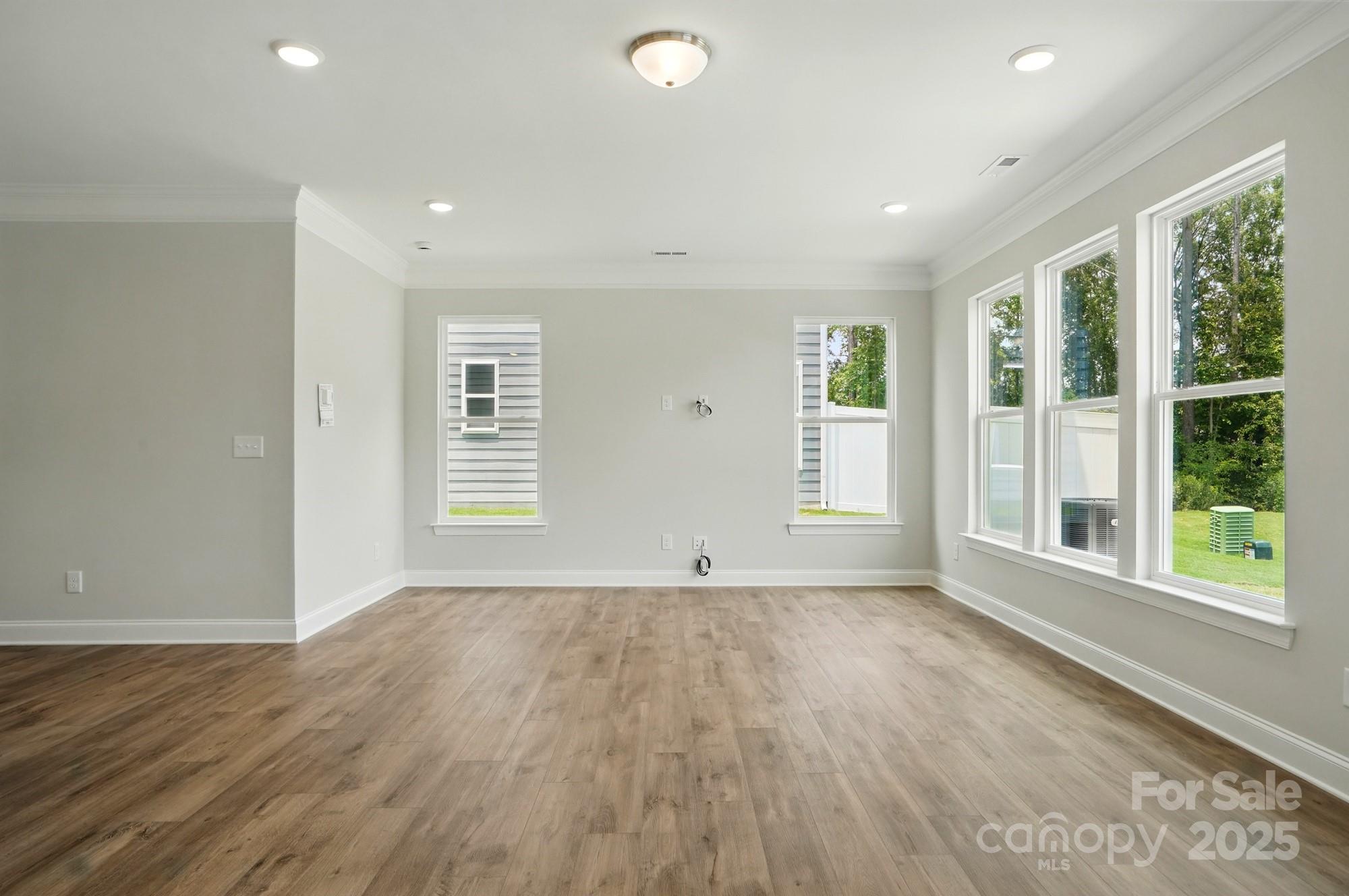 Harrisburg Village - Residential