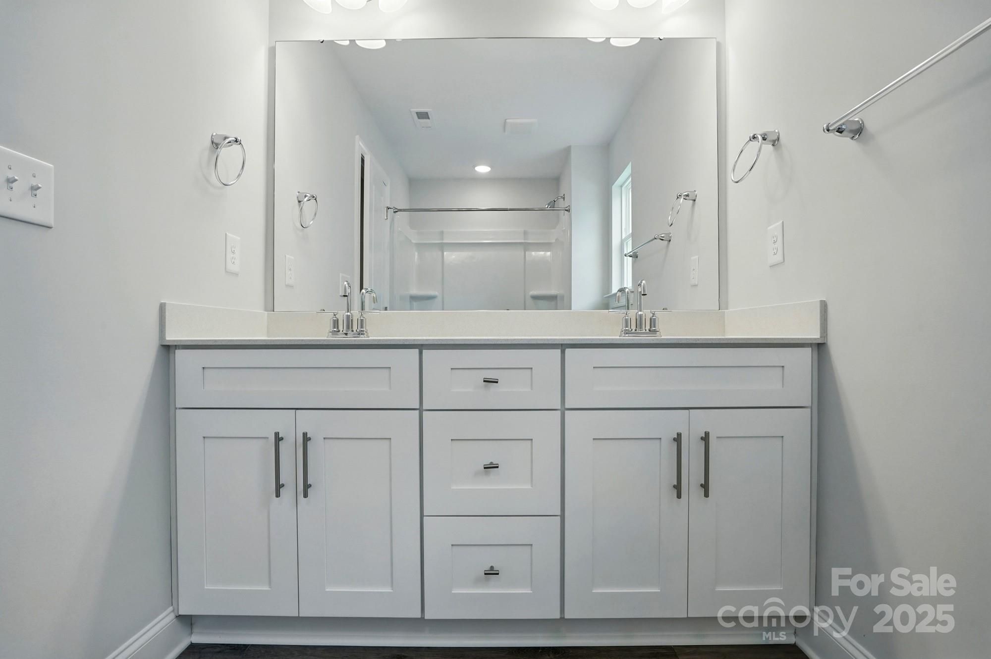 Harrisburg Village - Residential