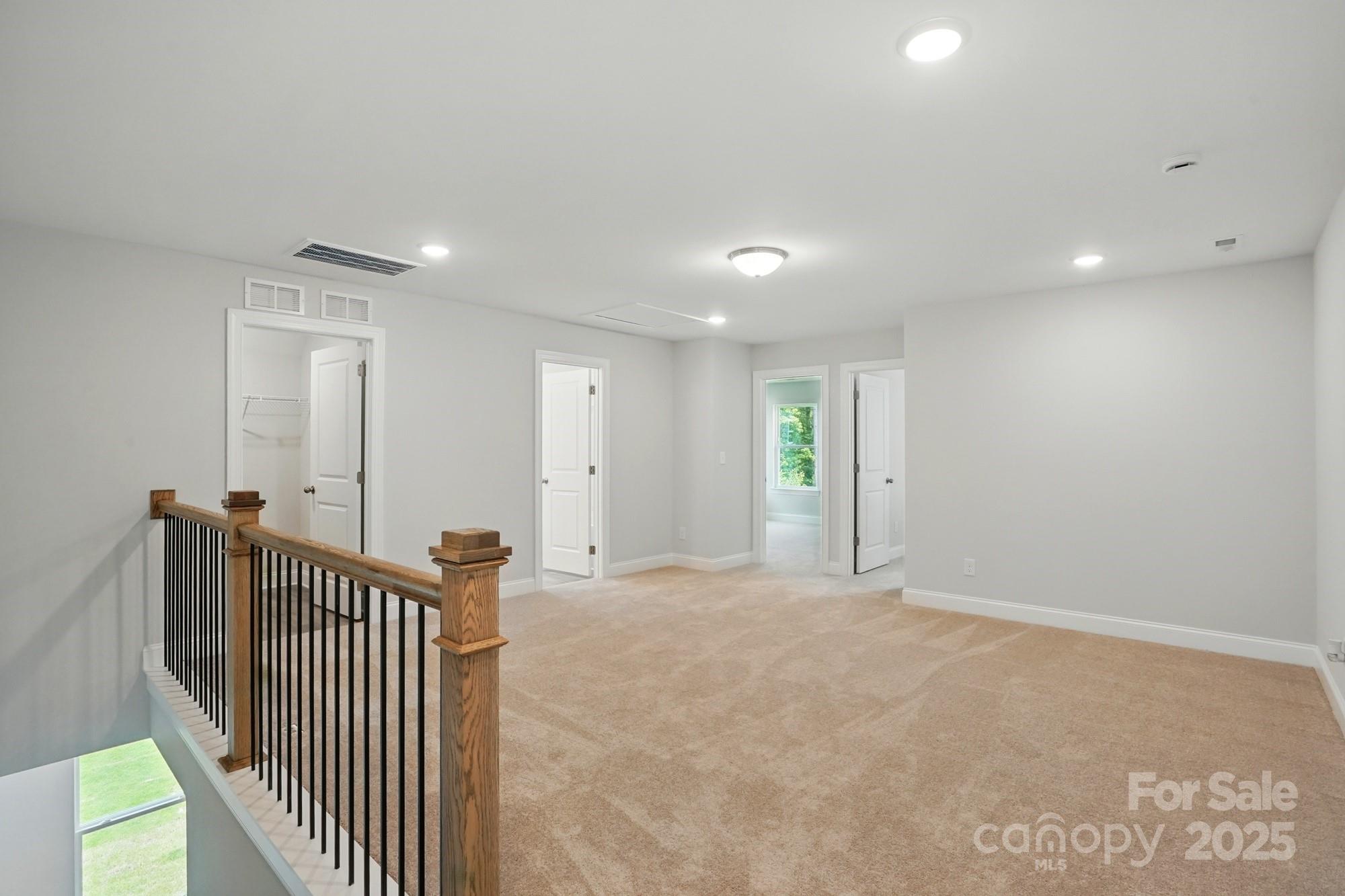 Harrisburg Village - Residential