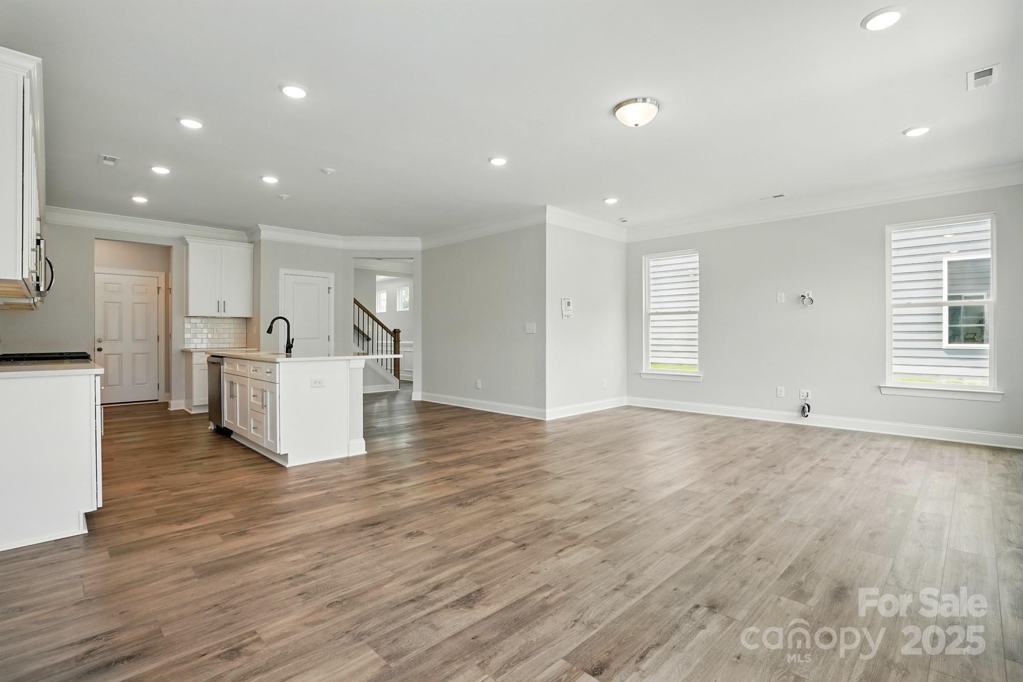 Harrisburg Village - Residential