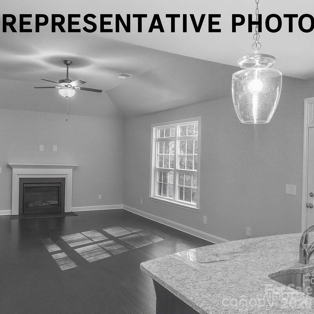 Hannahs Meadow - Residential