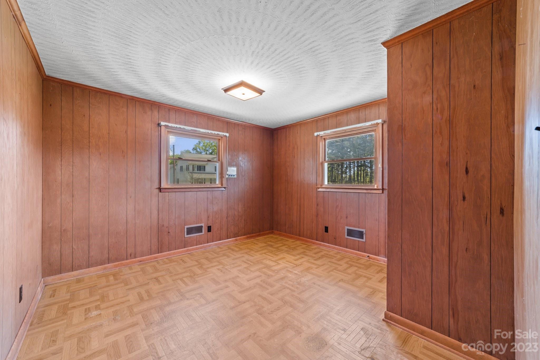 Oak Grove - Residential