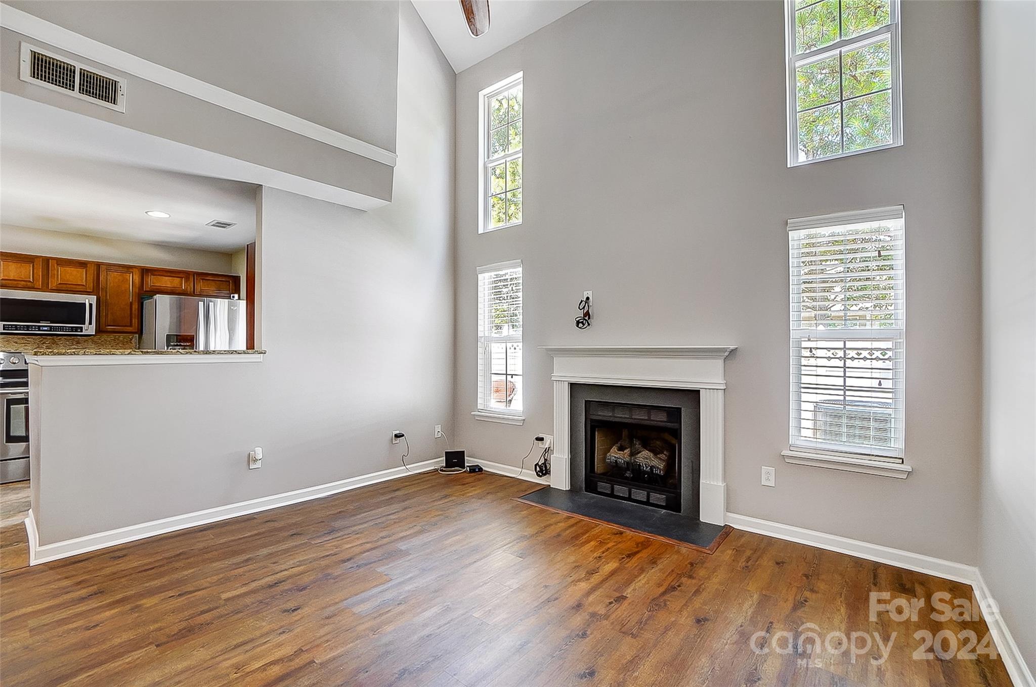 Lexington Commons - Residential