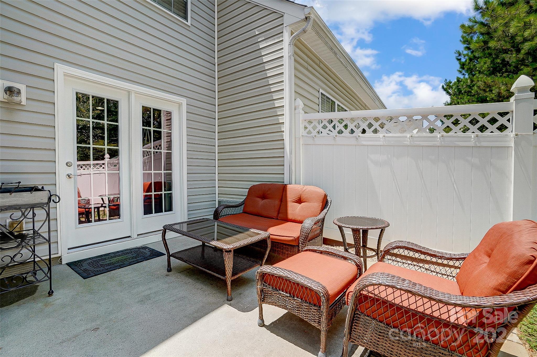 Lexington Commons - Residential