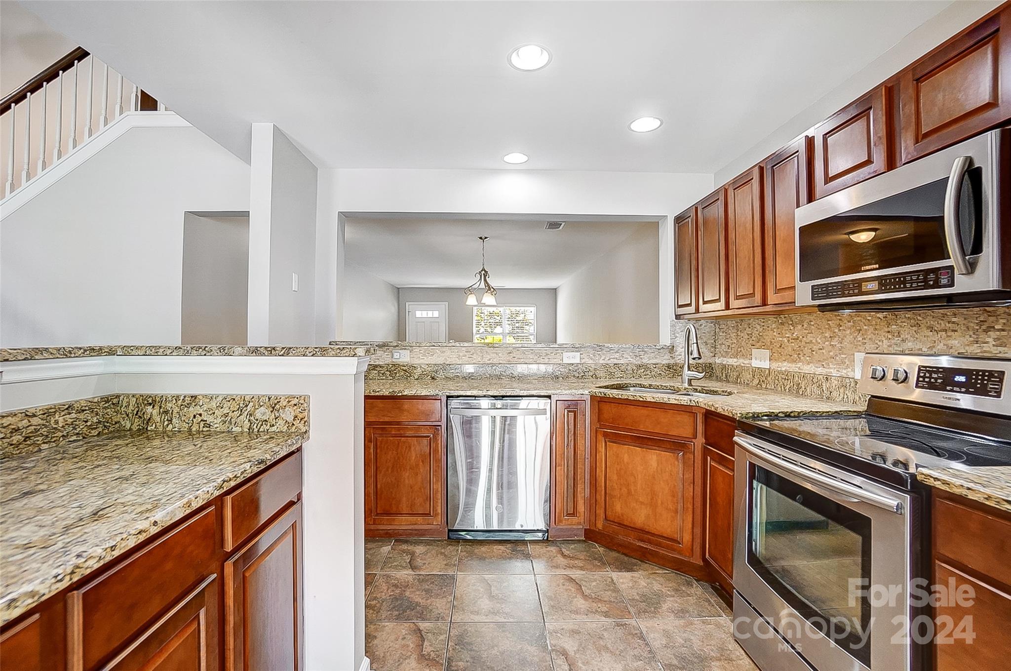 Lexington Commons - Residential