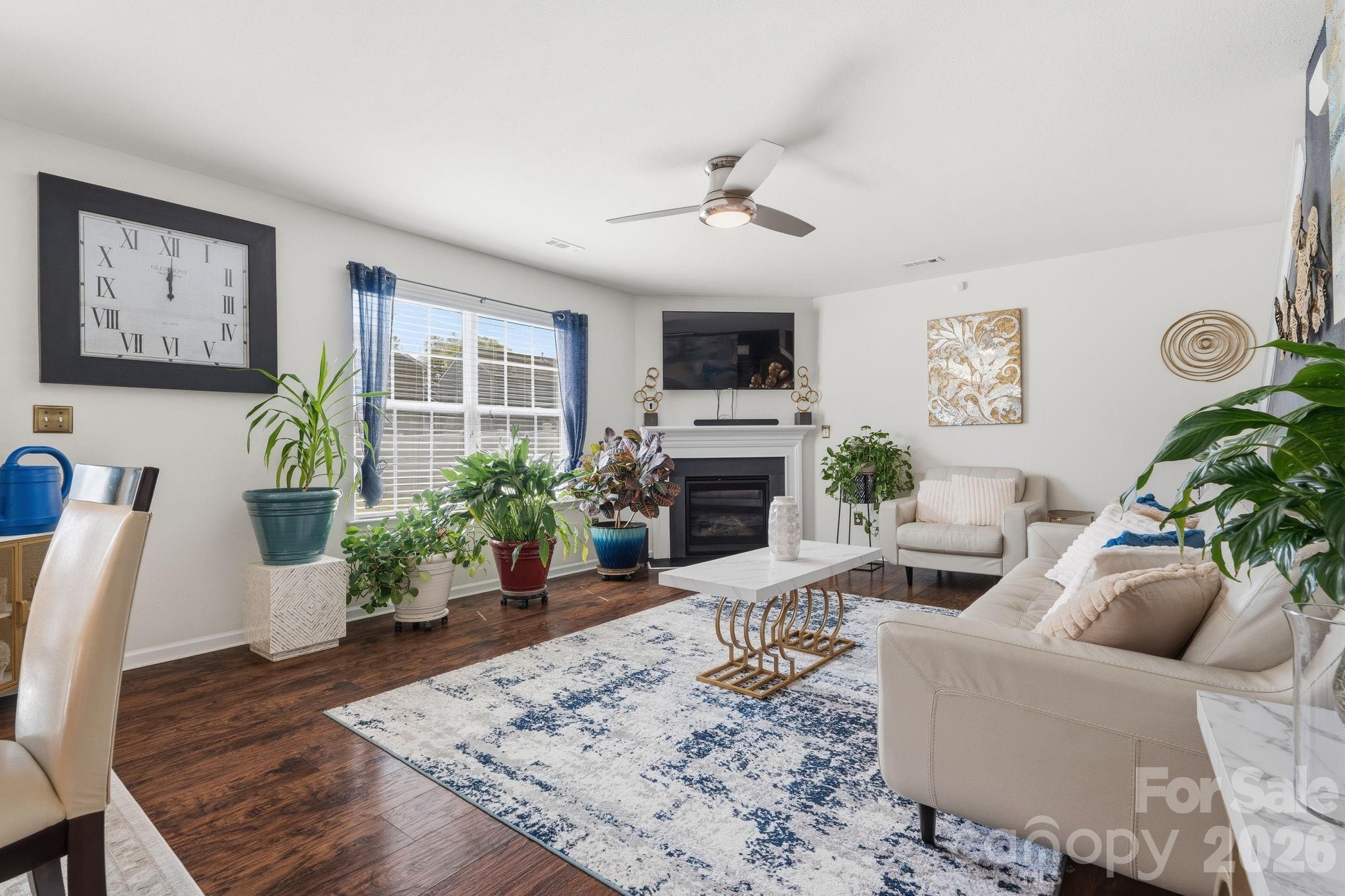 2438 Dewey Creek Lane