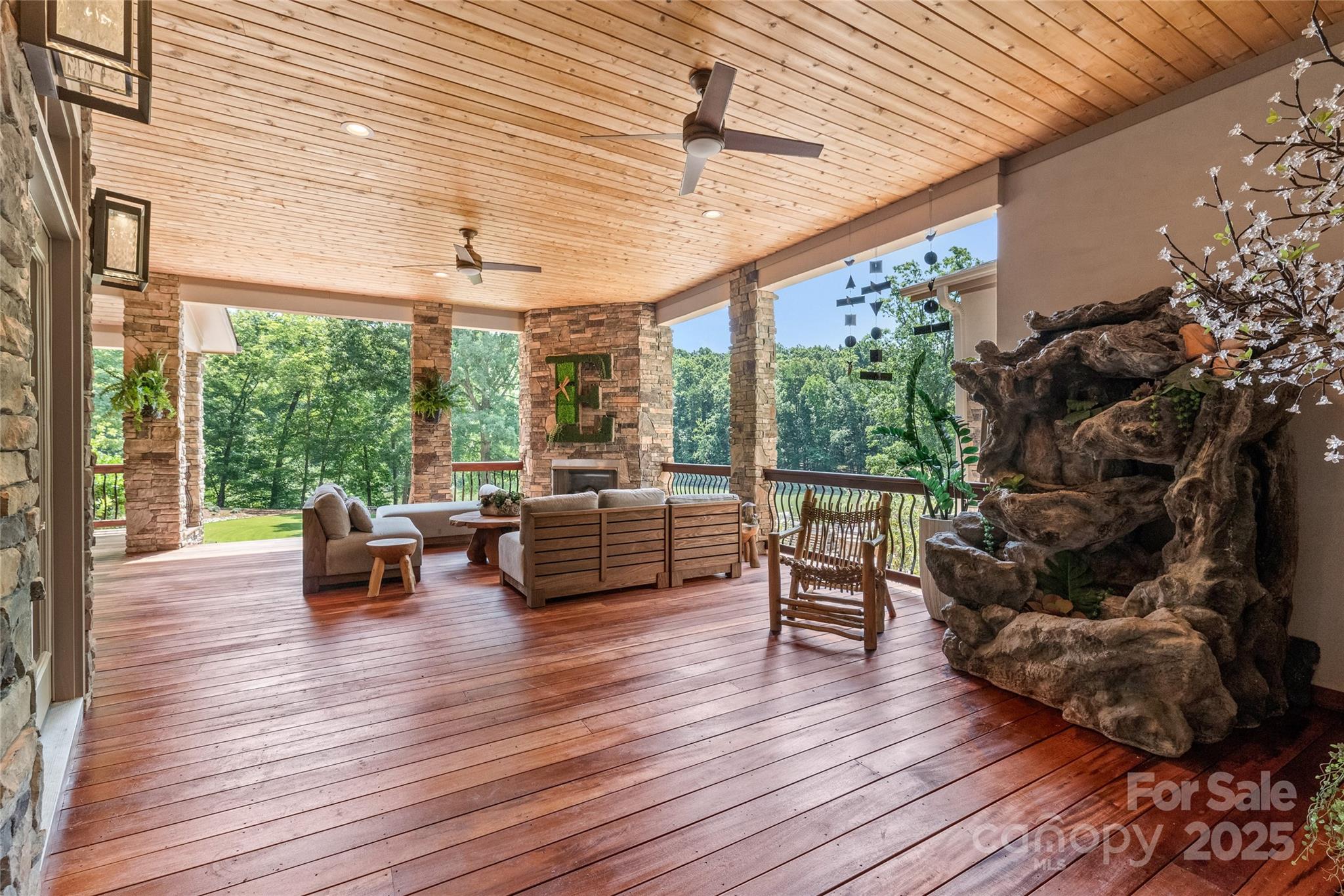 Lochaven Estates - Residential