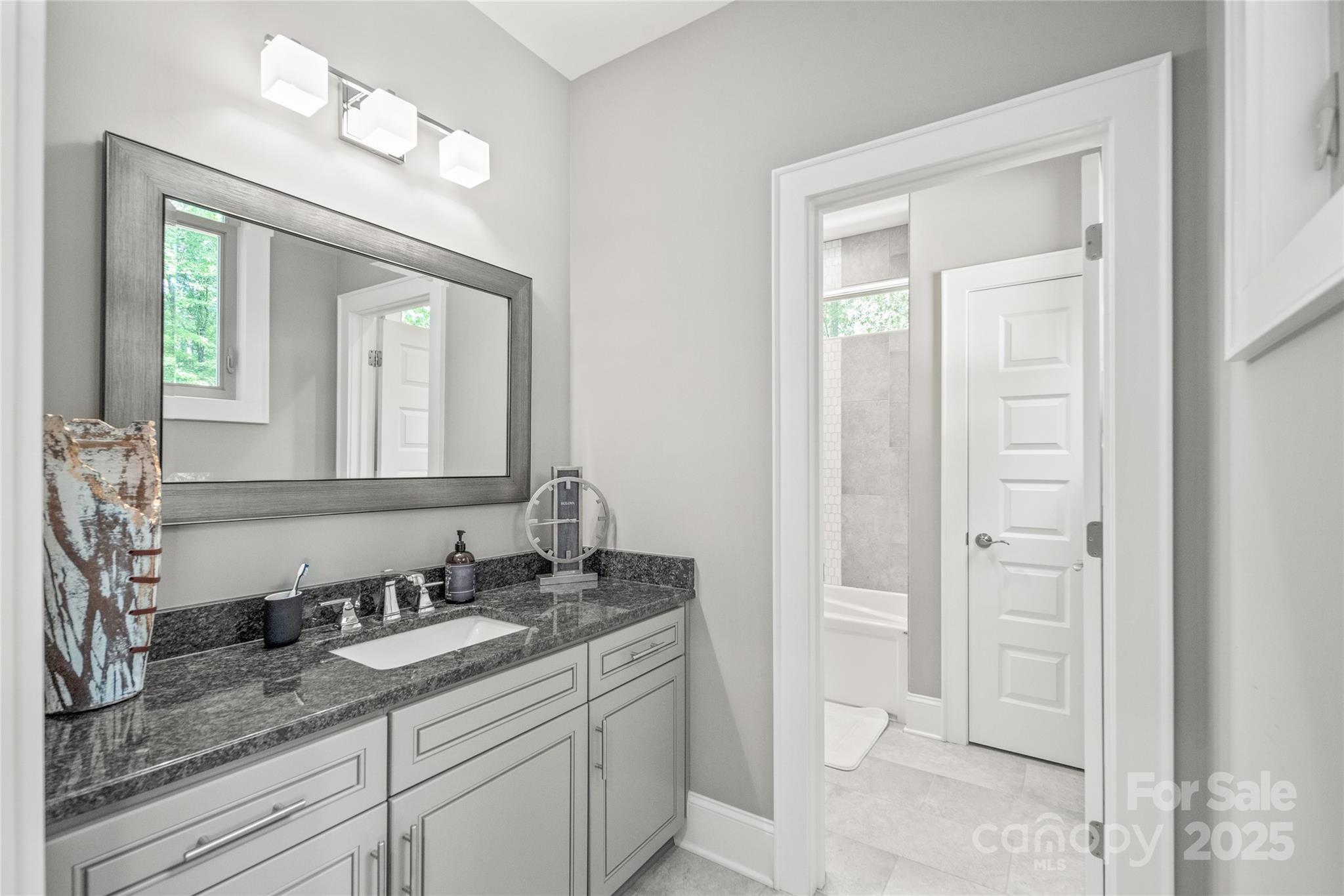 Lochaven Estates - Residential