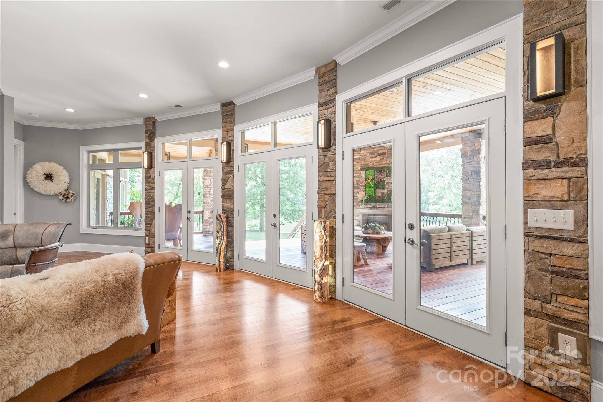 Lochaven Estates - Residential