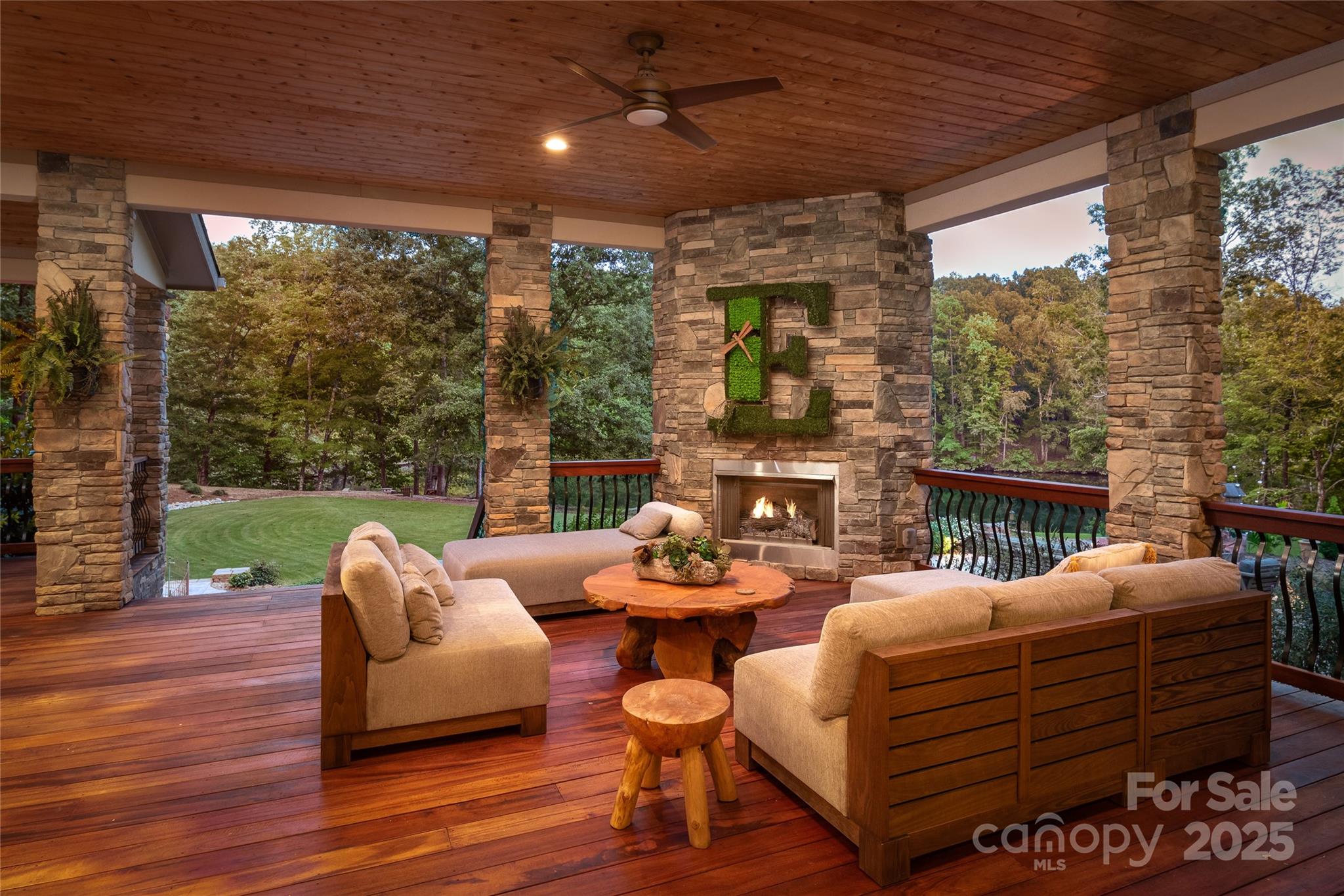 Lochaven Estates - Residential