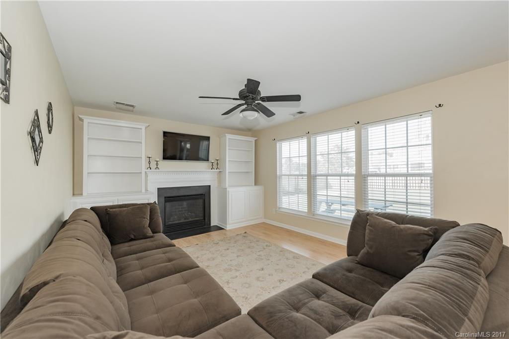 Dutchmans Meadow - Residential