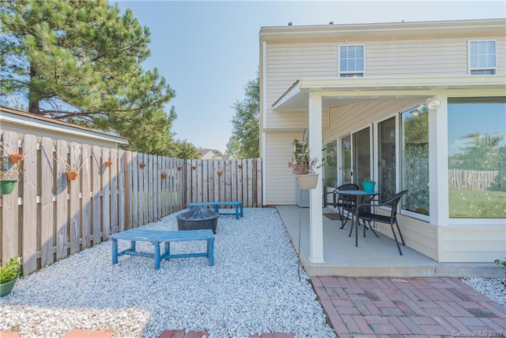 Dutchmans Meadow - Residential