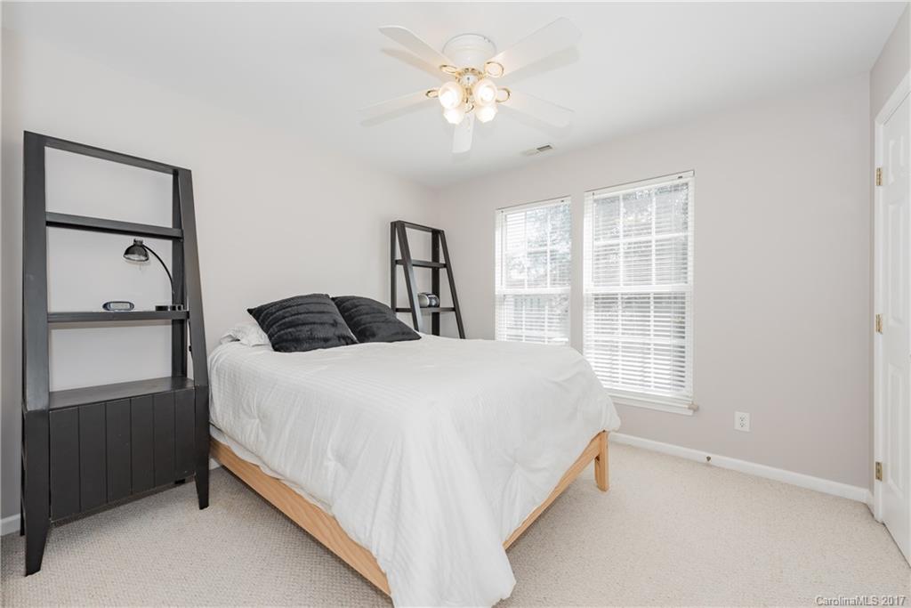 Dutchmans Meadow - Residential