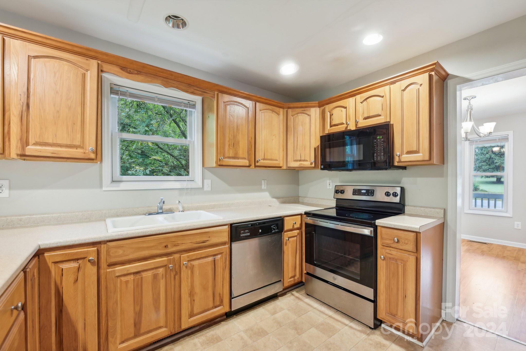 Montclaire - Residential