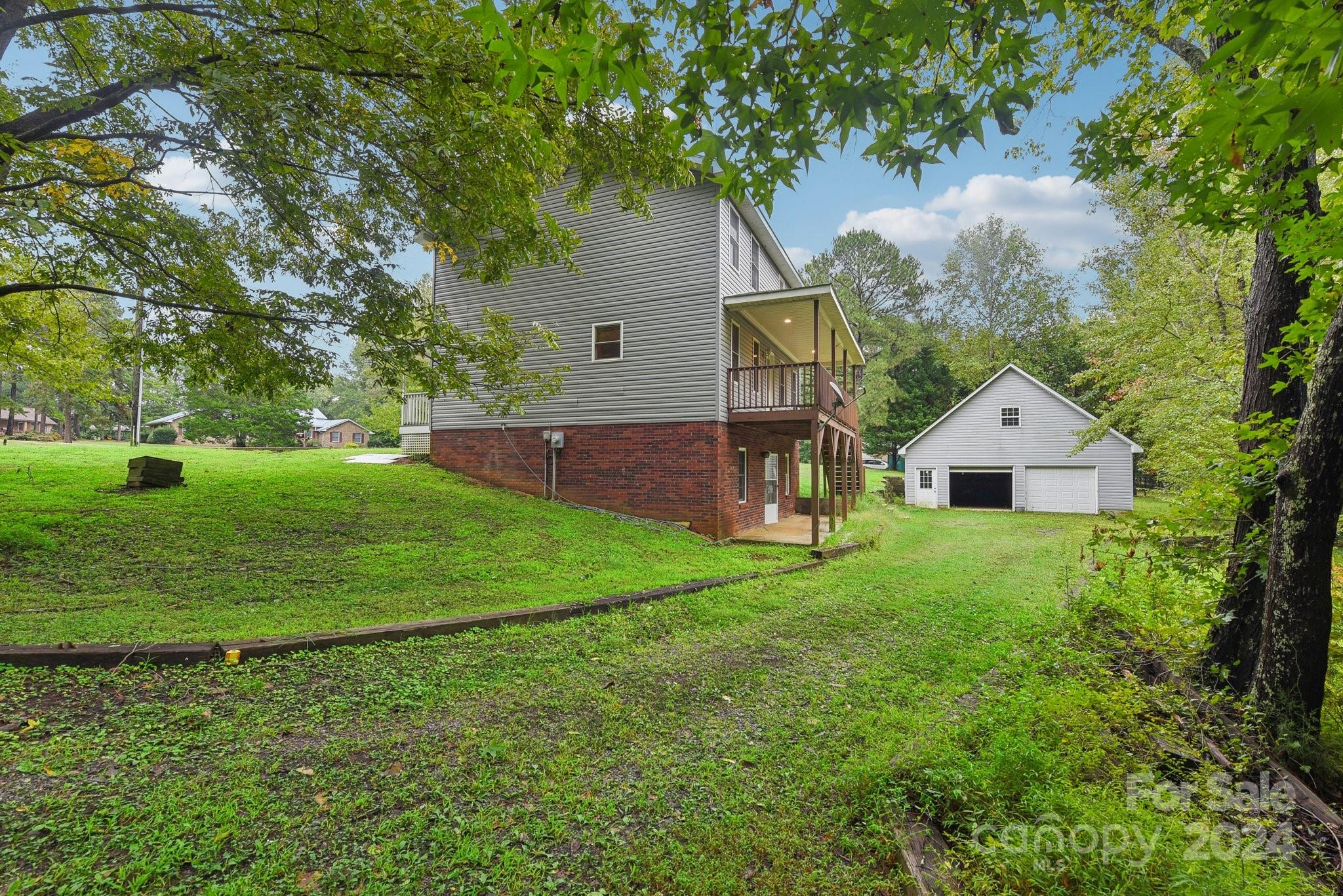 Montclaire - Residential