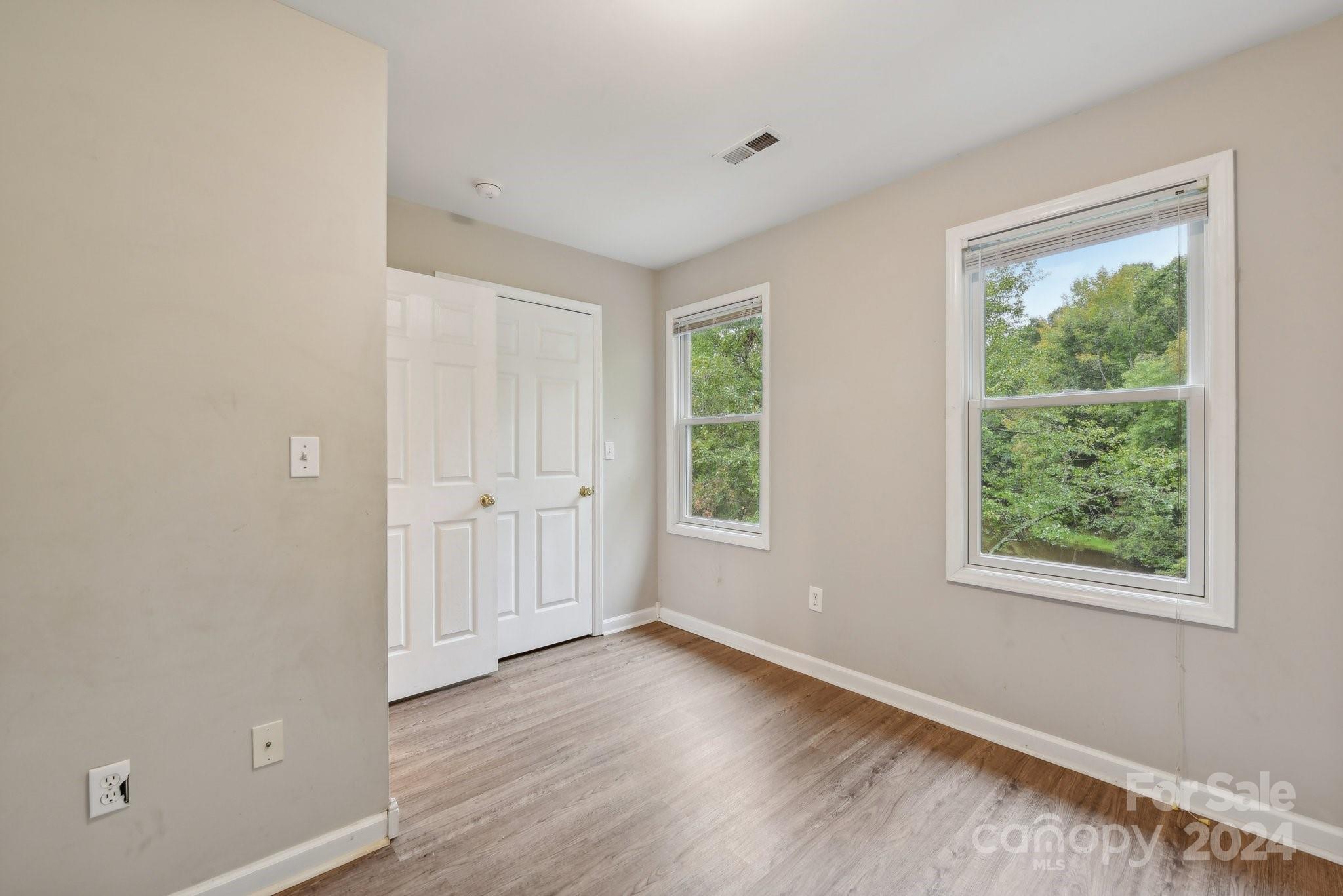 Montclaire - Residential