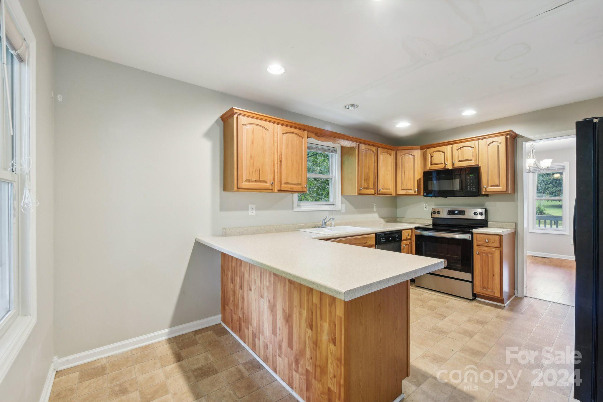 Montclaire - Residential