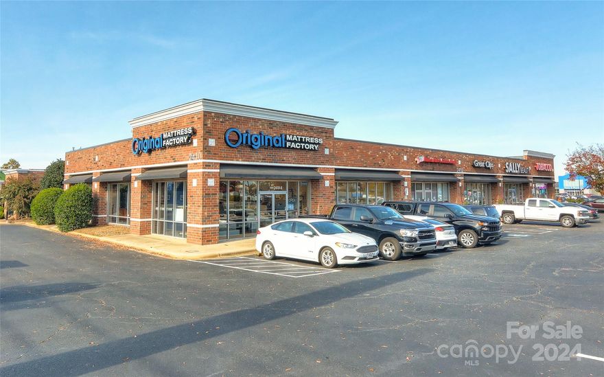 Roosevelt Commons is a 9000 SF retail opportunity on .93 ac.....100% occupied with 5 long term leases!  Located in Monroe, Union County, NC as a Walmart and Lowes shadow retail center.  High visibility on Highway 74 with approximately 140 feet road frontage, and only minutes from Monroe Expressway/Bypass, Charlotte Monroe Airport and Downtown Monroe.  Prime stand-alone structure with dual access points and 50+ parking spaces.