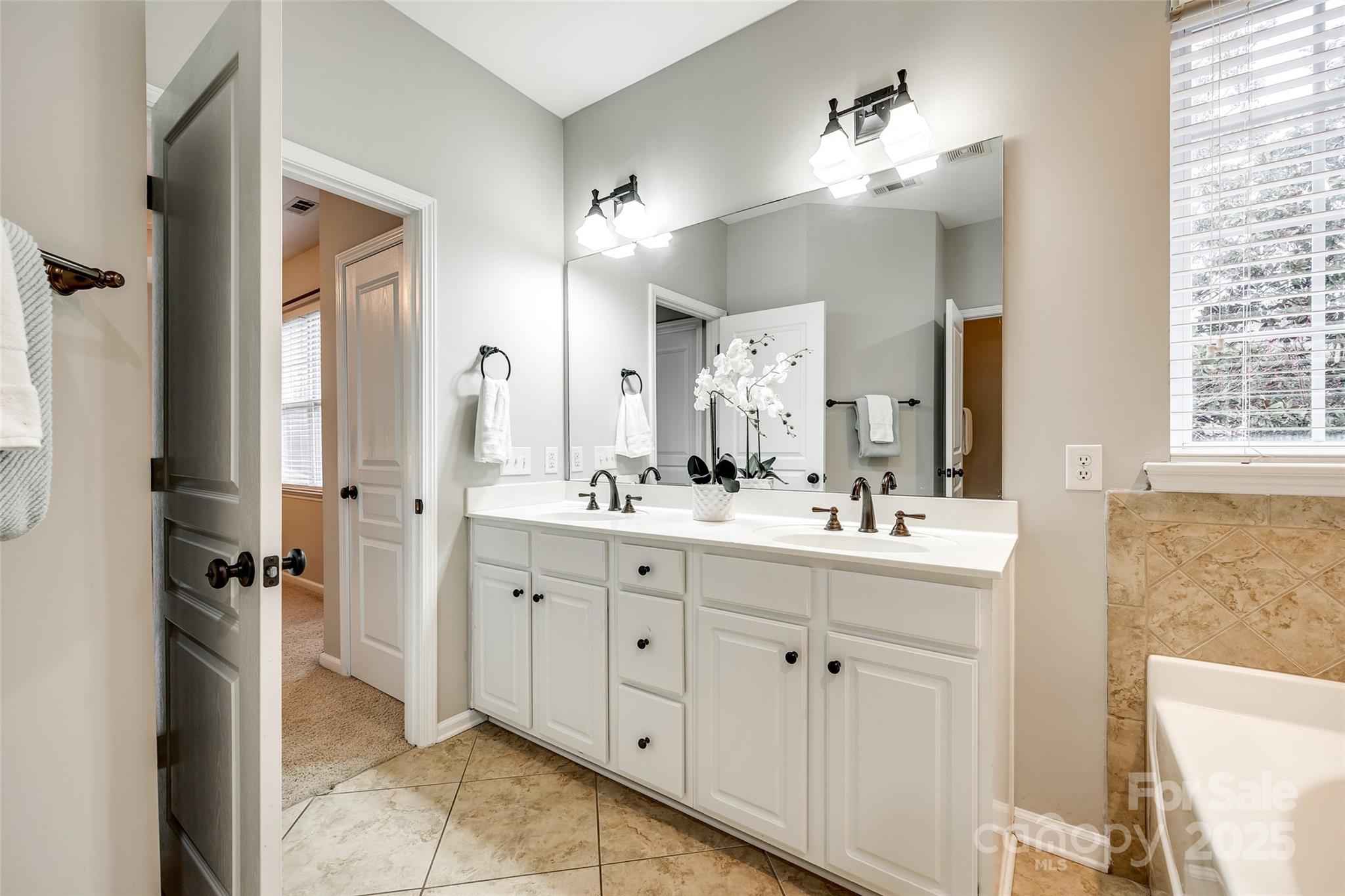 Calloway - Residential