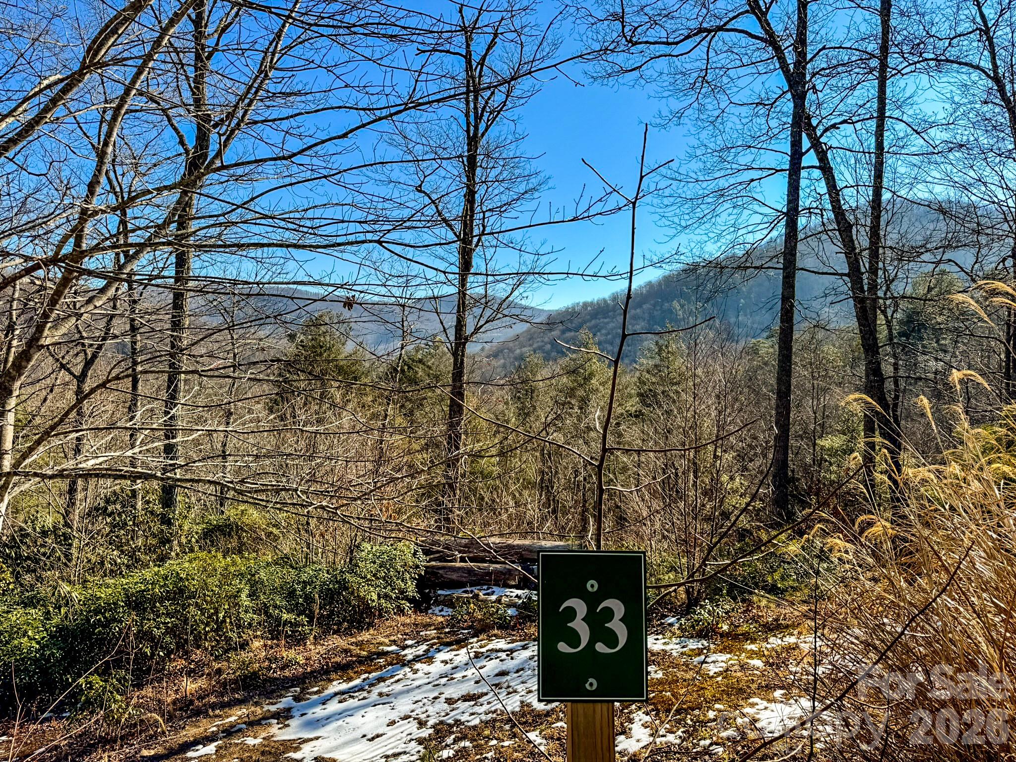 000 Silverglen Way 33