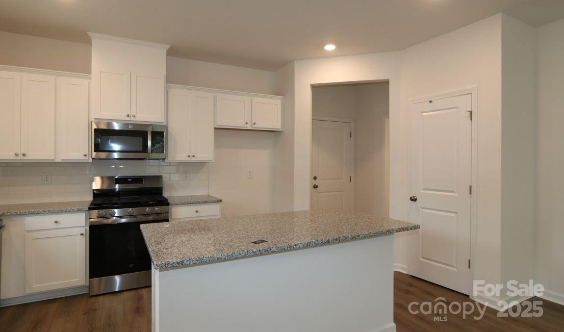3156 Lilac Grove Drive