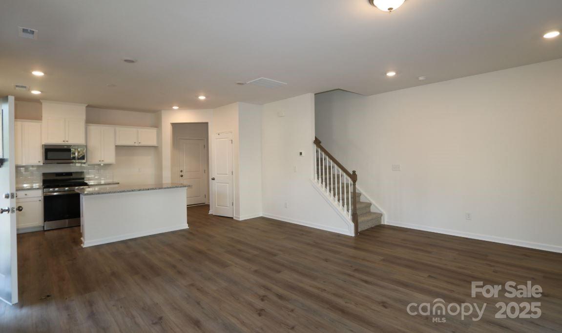 3156 Lilac Grove Drive