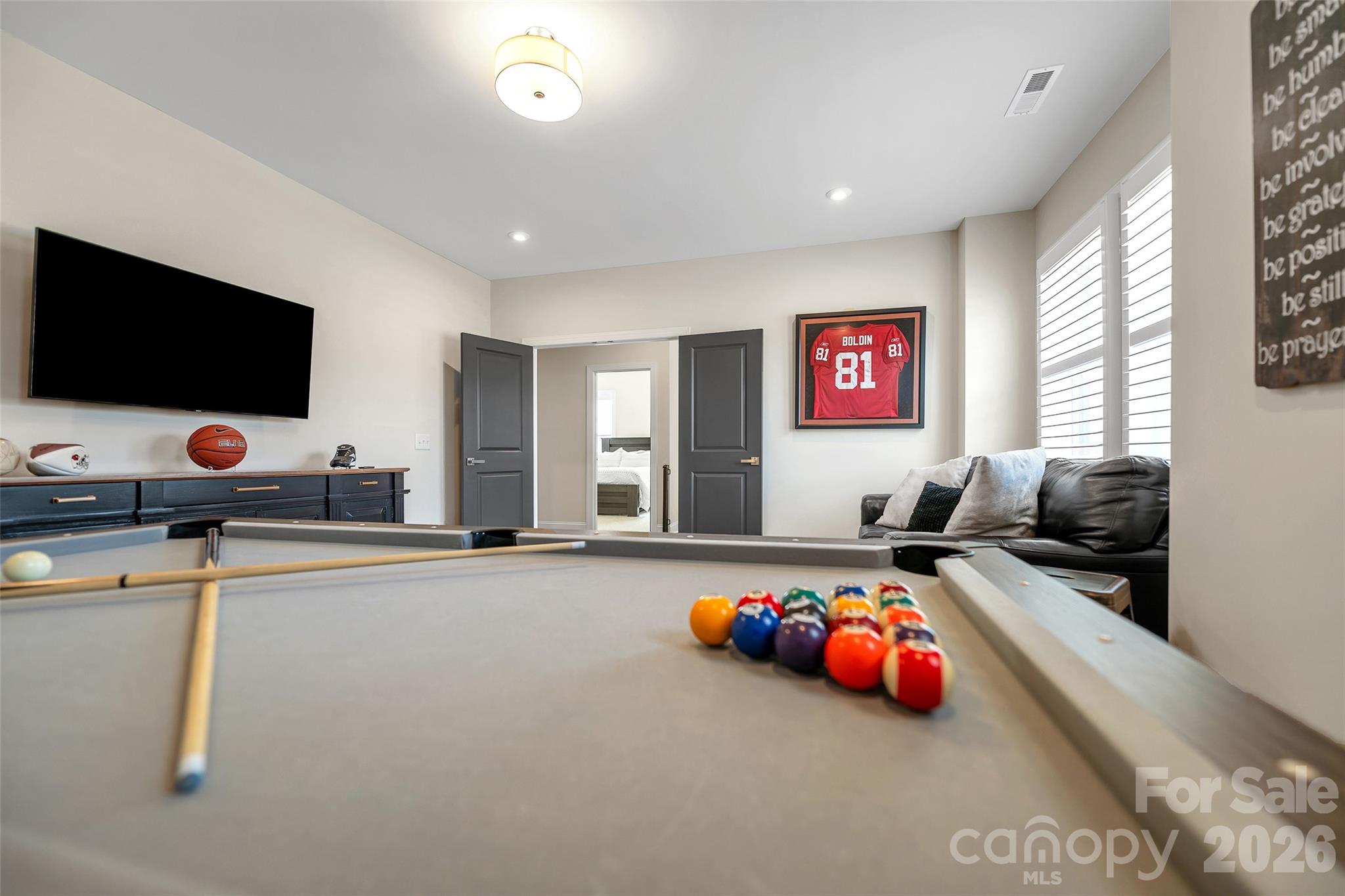 McLean - South Shore - Residential