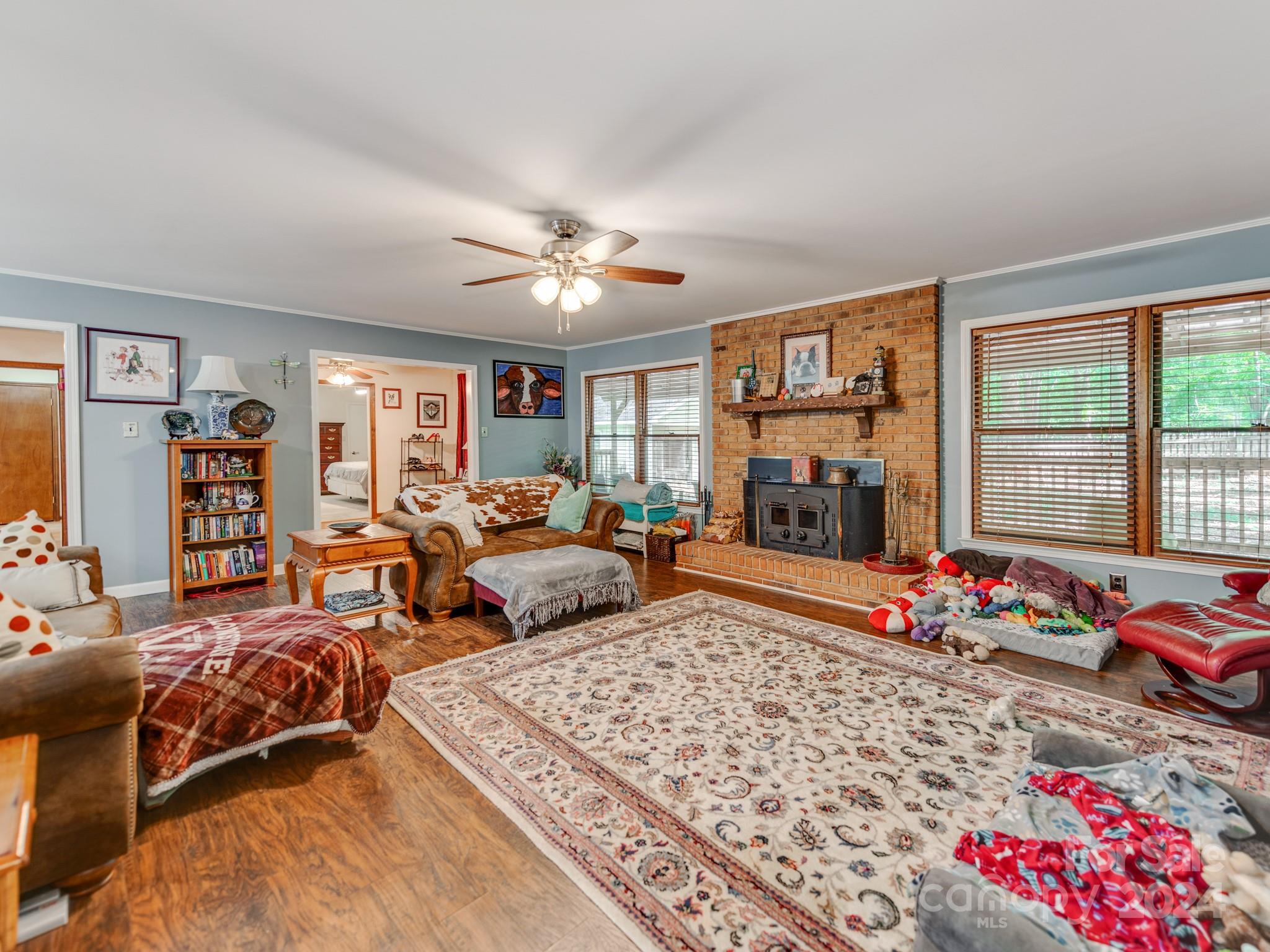 Leisure Acres - Residential