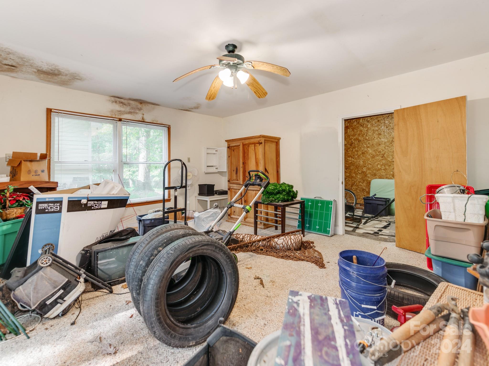 Leisure Acres - Residential