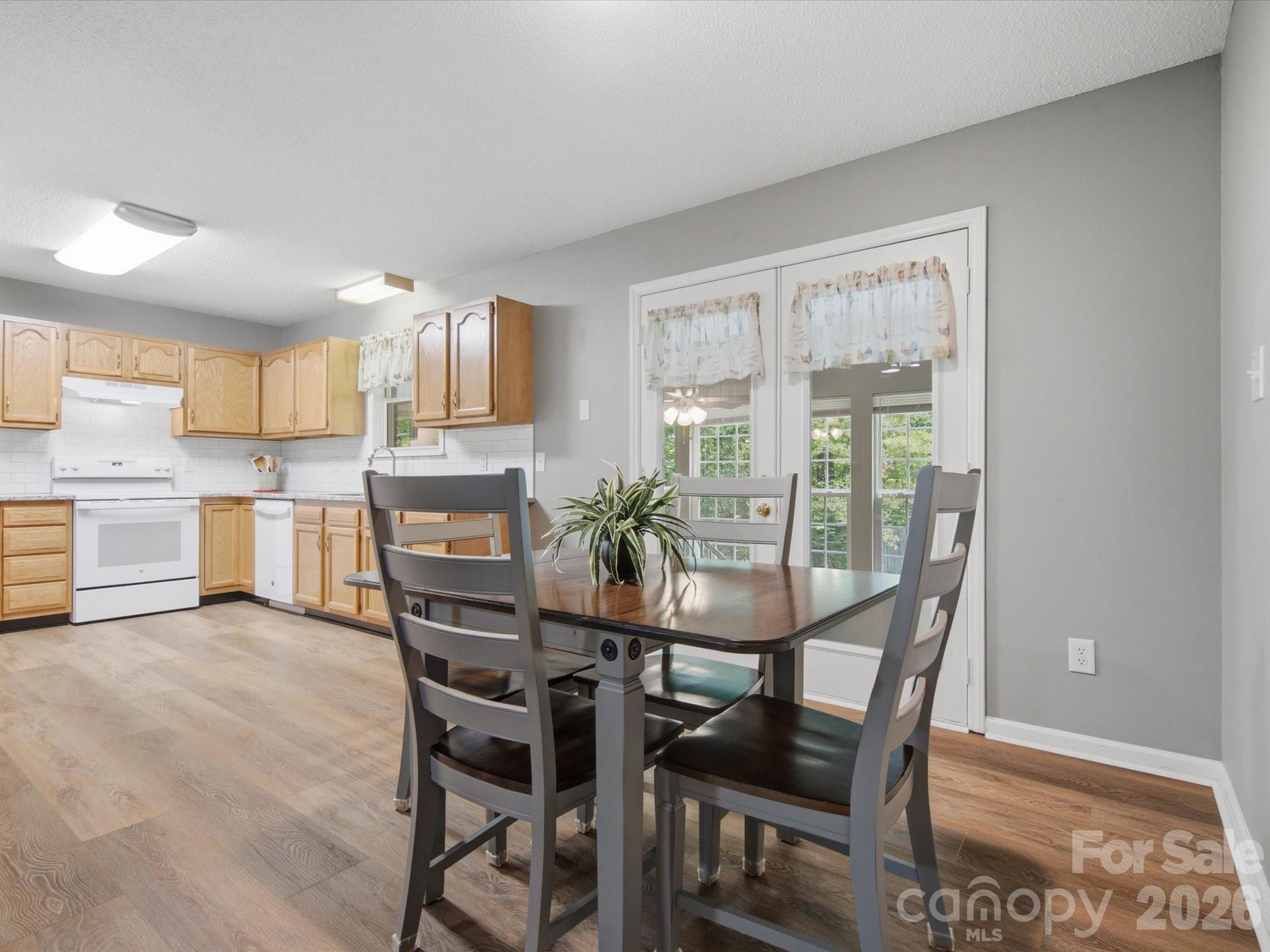 155 S Grandview Road