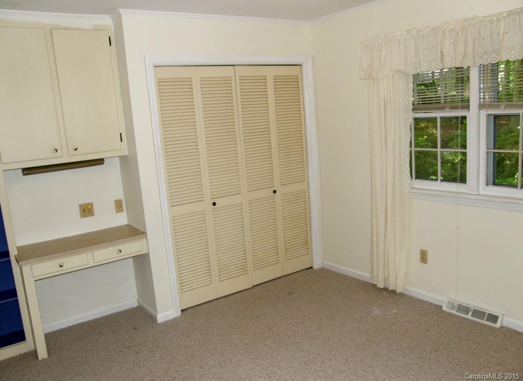 Country Club Hills - Residential