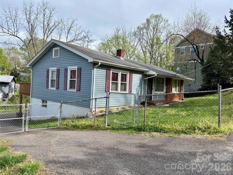 Photo of 71 Balm Grove Avenue, Asheville, NC 28806 (MLS # 4366800)