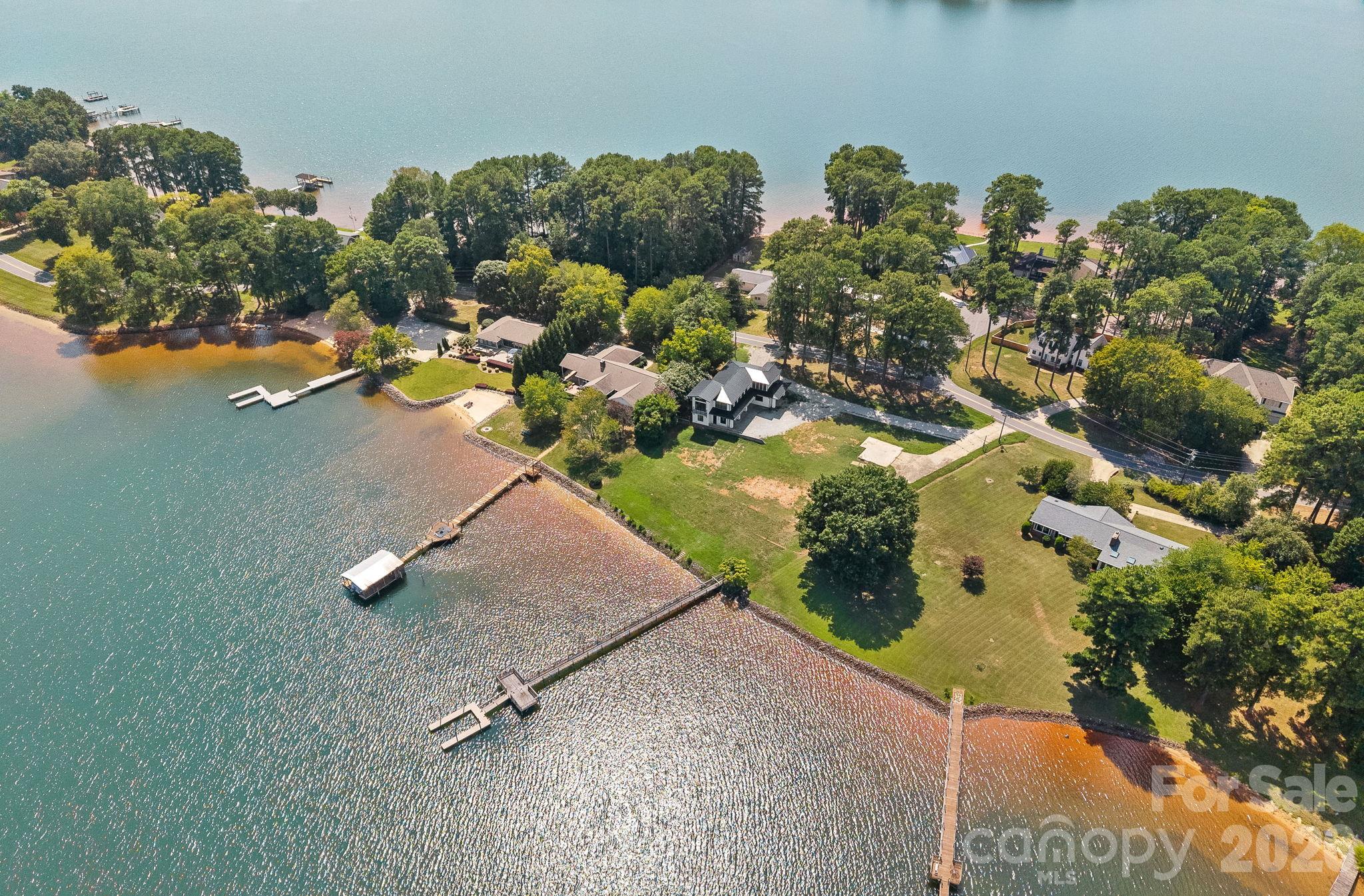 627 Isle Of Pines Road