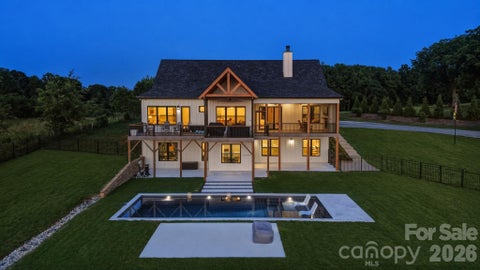 Photo of 2322 Moss Farm Road, Hickory, NC 28602 (MLS # 4381618)