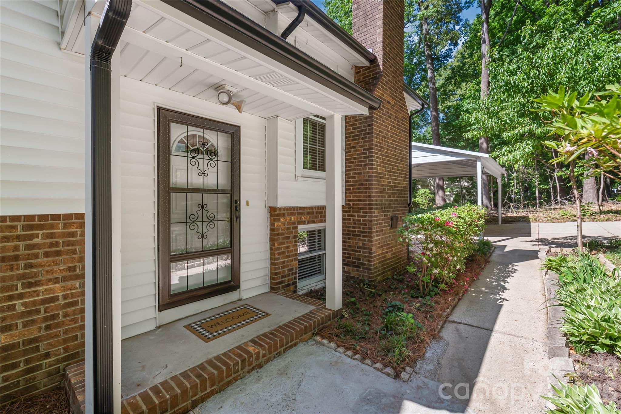 3129 Winding Trail