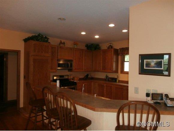 Wolf Laurel - Residential