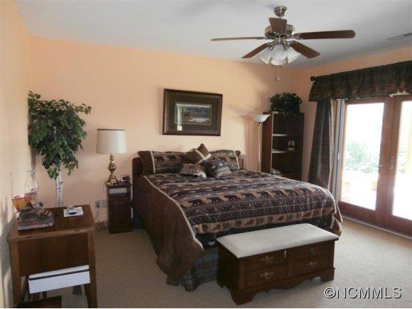Wolf Laurel - Residential