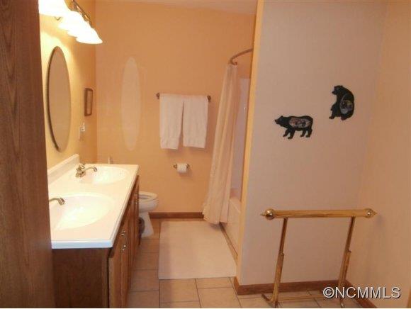 Wolf Laurel - Residential